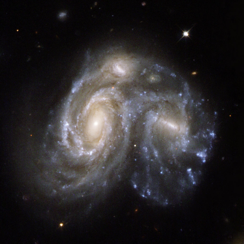 Hubble Interacting Galaxy NGC 6050 
(2008-04-24)